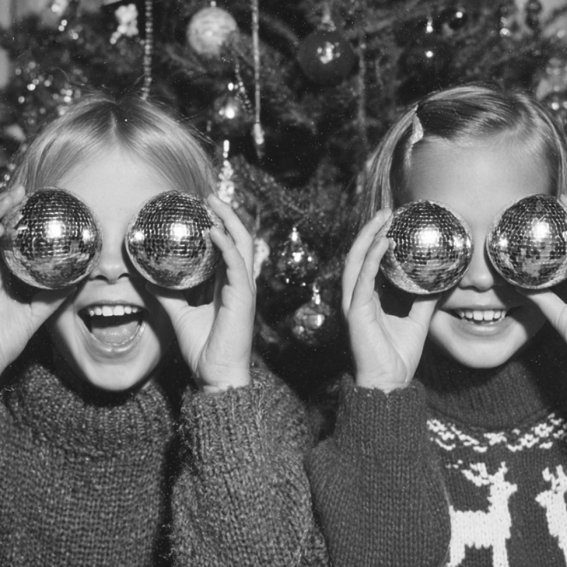 Подарочный сертификат на массаж от FaceRoom: искусство дарить заботу в Новый год